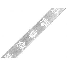 Butika.hu hobby webáruház - Karácsonyi mintás szatén dekor fémes szalag hópelyhekkel, 16mm, 3m, 430692, ezüst