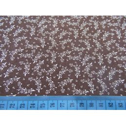 Butika.hu hobby webáruház - Barna alapon virágos ágacska mintás anyag patchwork pamutvászon, 140cm/0,5m